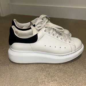 Alexander McQueen Sneaker